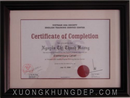 Khung bằng khen màu đen đơn giản đẹp