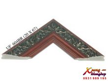 Mẫu Khung Tranh Cổ Điển Composite Nâu Đỏ Hoa Văn Đồng