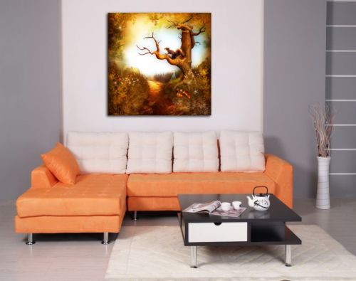 Tranh In Canvas Sóc Trên Cành Cây Khô